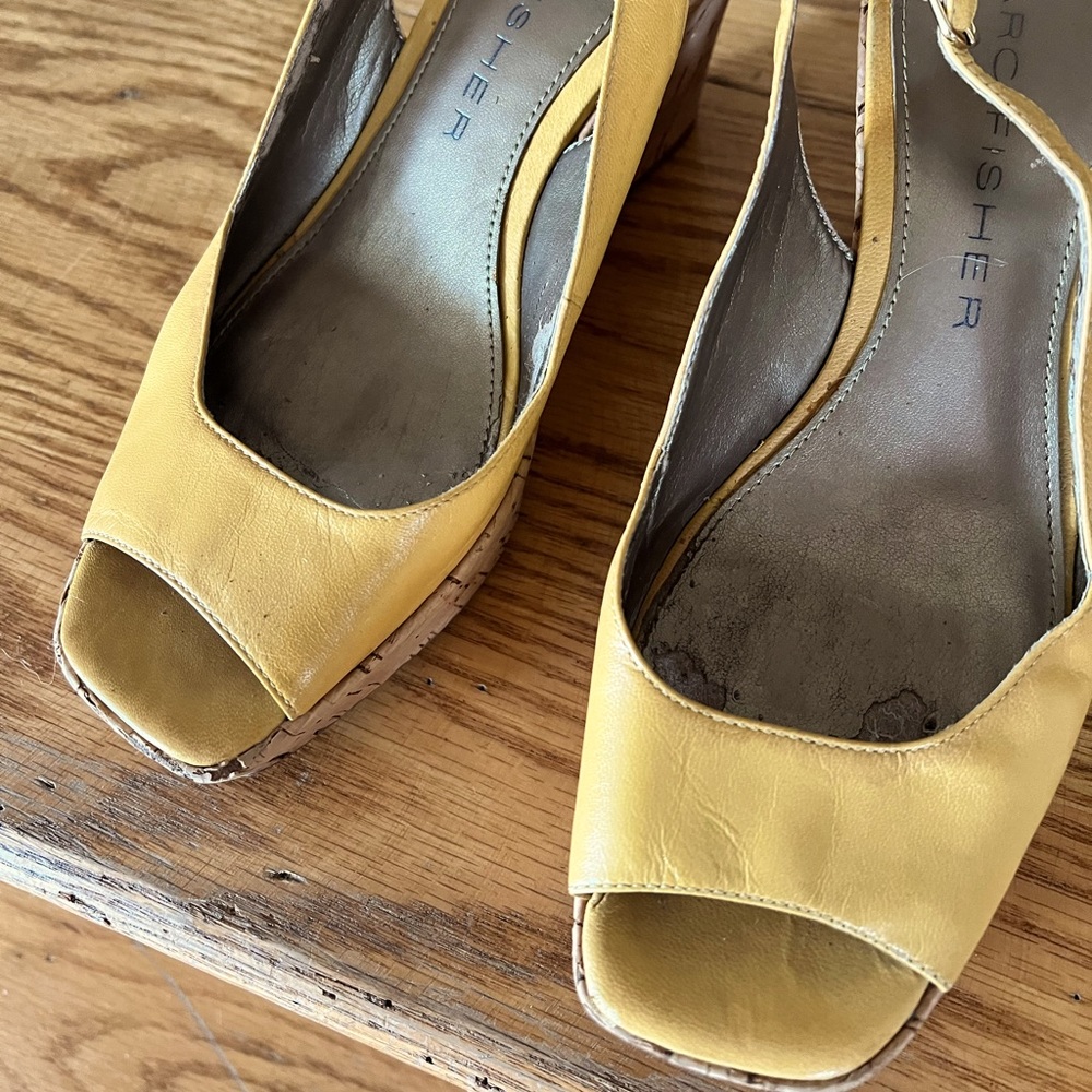 Marc Fisher Platform peep toe shoes.